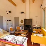 Holiday home Maison Aux Vents Monacia-d'Aullene