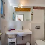 Holiday home Maison Aux Vents