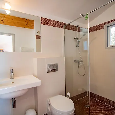 Maison Aux Vents بيت للعطل *